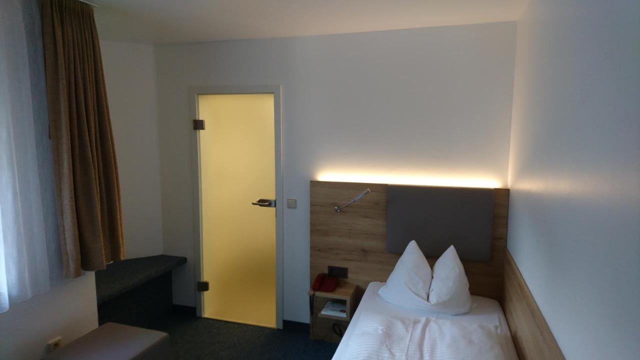 Landhotel Gasthof Wittstaig Gundelfingen  Exterior photo