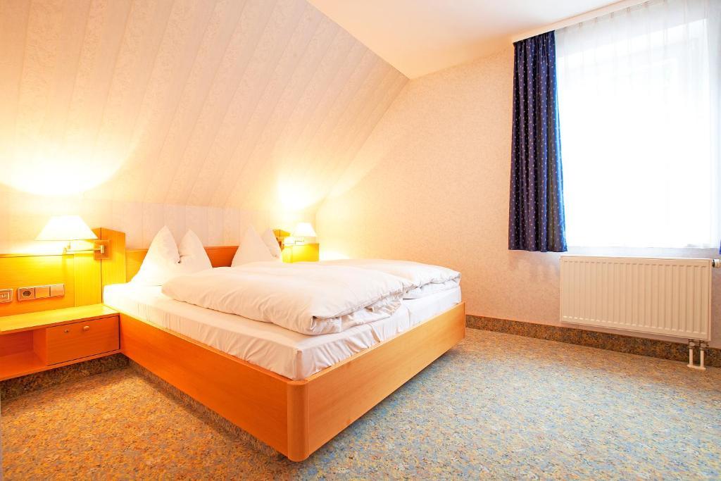 Landhotel Gasthof Wittstaig Gundelfingen  Room photo