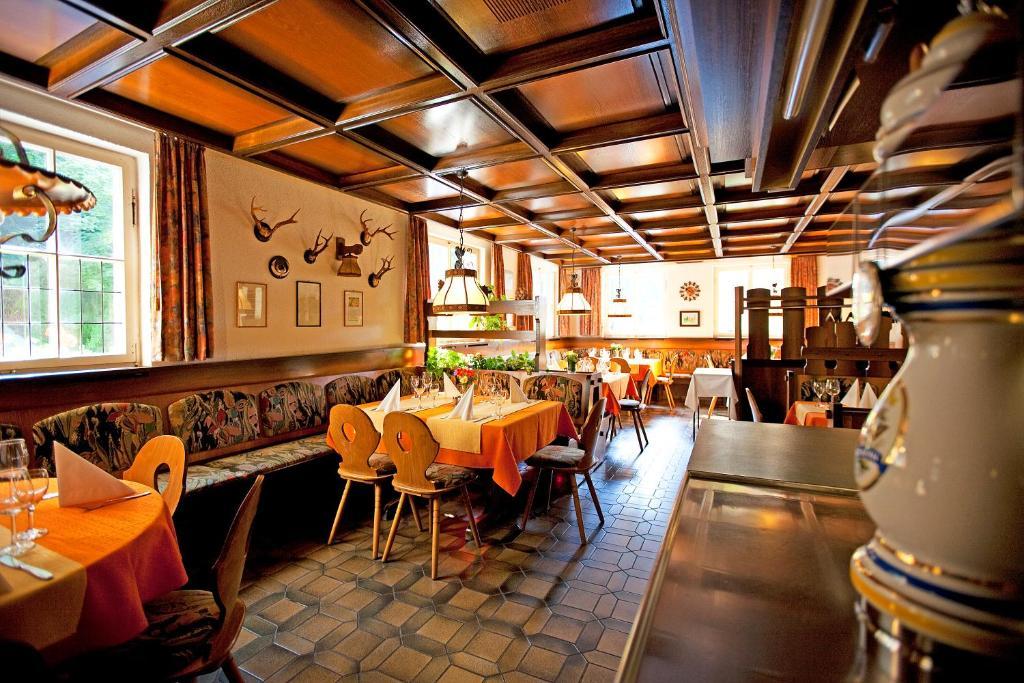 Landhotel Gasthof Wittstaig Gundelfingen  Exterior photo